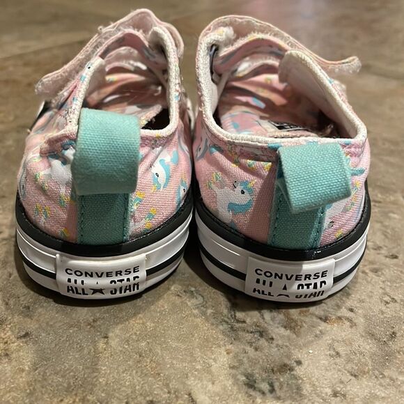 Converse Chuck Taylor All Star Pink Unicorn Low Top Sneaker Infant Size US 6 - Picture 5 of 14